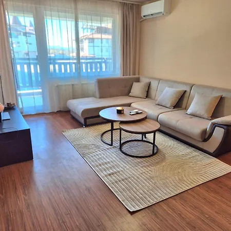 Διαμέρισμα Melania In Complex Royal Towers