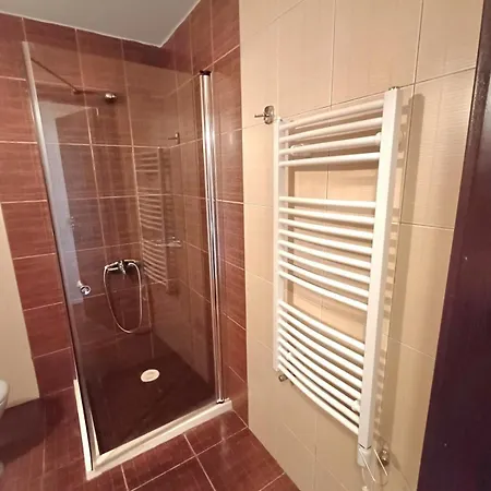 Апартамент Melania In Complex Royal Towers