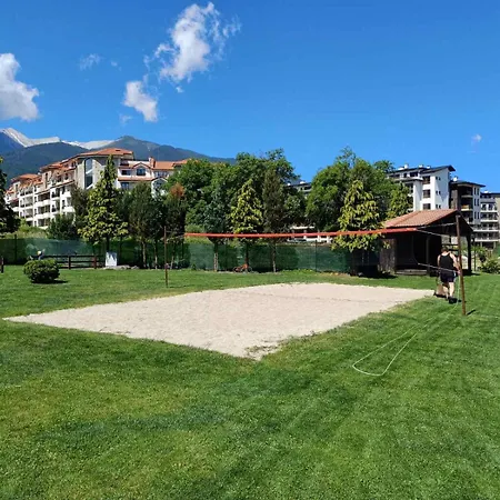 Апартамент Melania In Complex Royal Towers